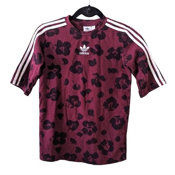 Adidas Bellista Allover Leopard Print Maroon Tee Sz Small - Picture 1 of 5